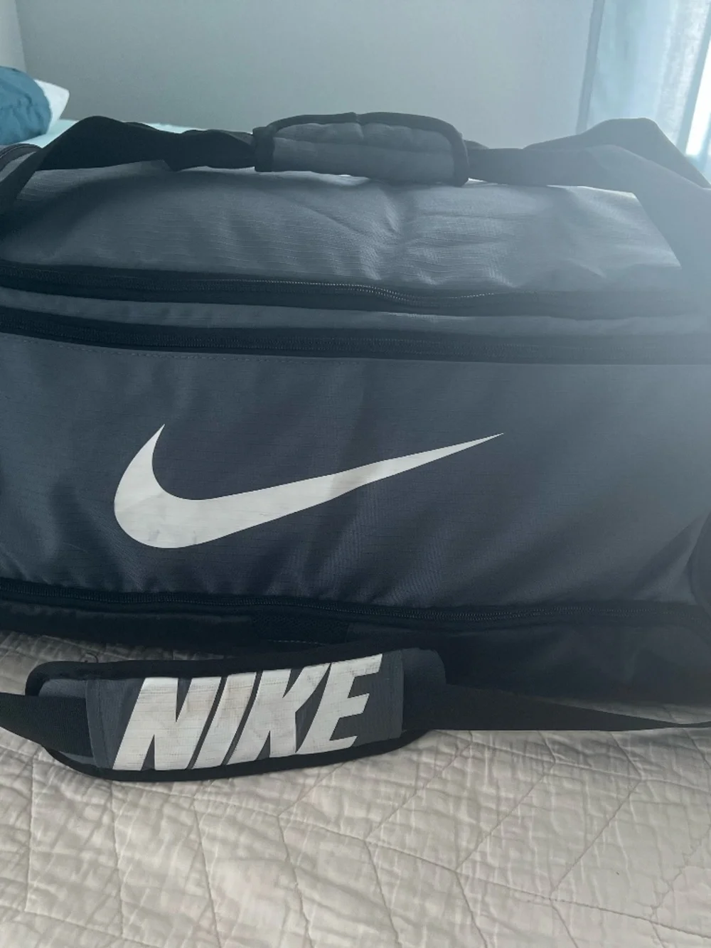 Nike BRASILIA TRAINING 41 L DUFFEL BAG, with lower shoe compartment